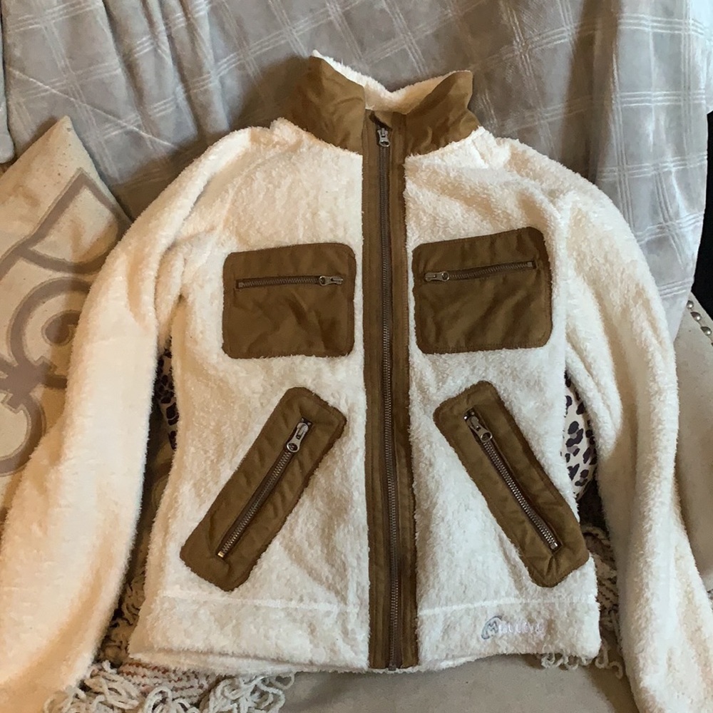 Cloudveil Jacket - image 2